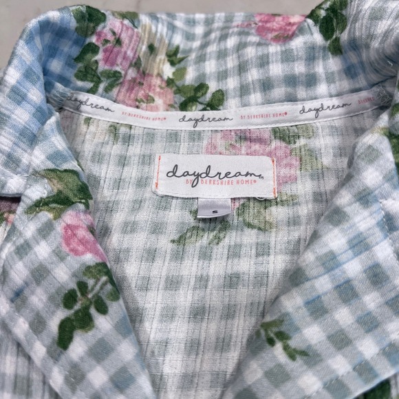 Daydream Berkshire Home Pajama Set Blue Gingham Pink Floral Shorts Top Small - Picture 12 of 12